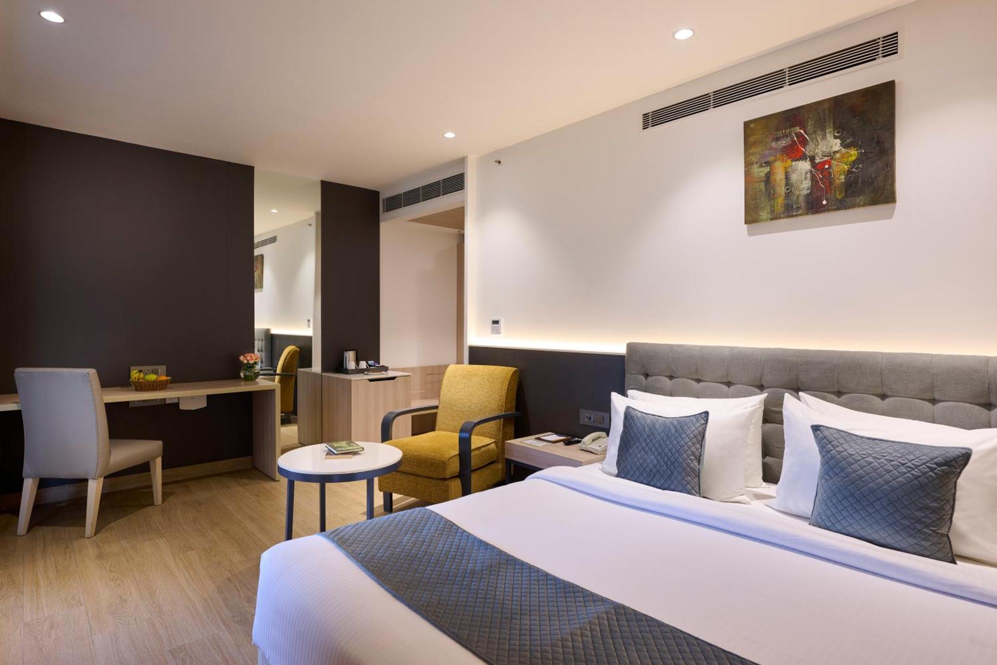 Delite Hotel Faridabad Buitenkant foto